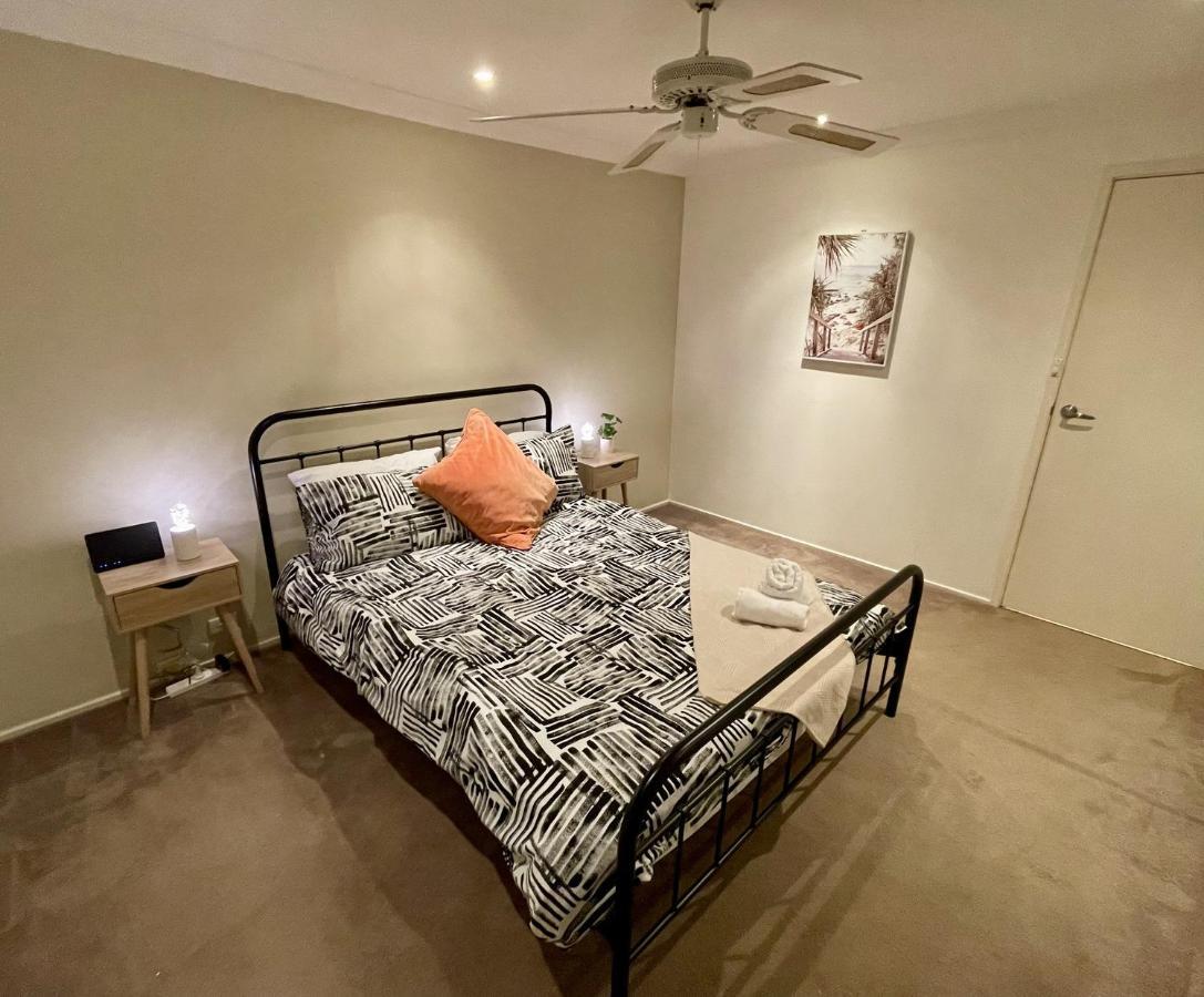 Spacious 4br Getaway With Panoramic Water & Mountain View Green Point